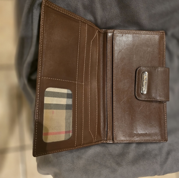 Burberry Brown Wallet - Picture 6 of 7